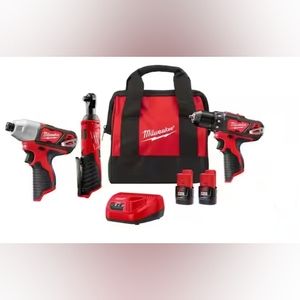 BRAND NEW: Milwaukee M12 tool kit